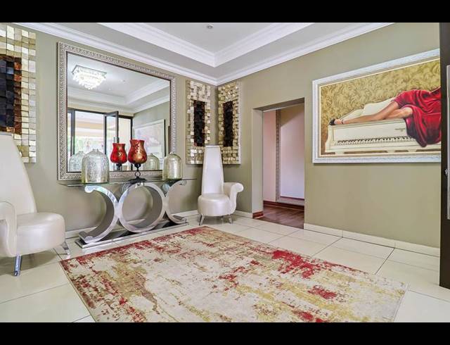 5 BEDROOM HOUSE FOR SALE IN ALBERANTE